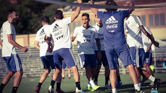 Scaloni confirmó a los 11 de Argentina para el amistoso de mañana ante Chile