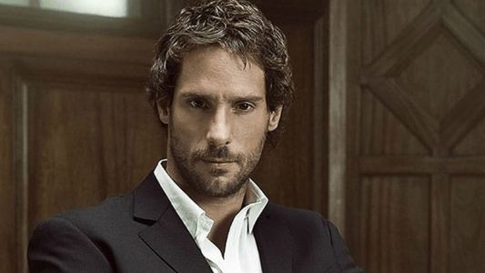 Gonzalo Valenzuela sufre la distancia con sus hijos por trabajo