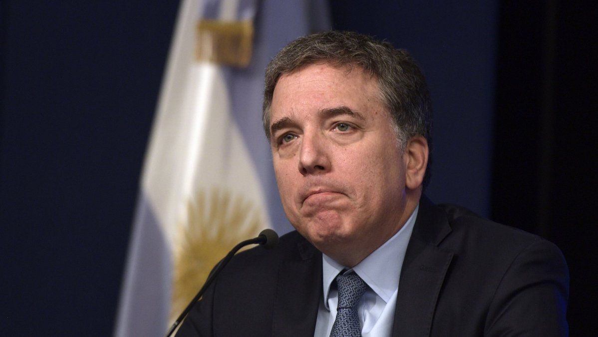Reapareció Nicolás Dujovne