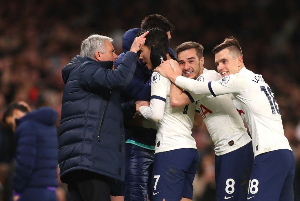 Mourinho derrotó a Guardiola: su Tottenham pateó tres veces y le ganó 2-0 al City