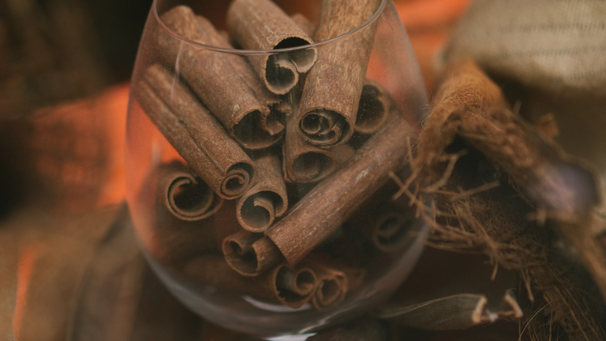 Feng Shui: Ritual de la abundancia con canela primer día de mes Feng Shui: Ritual de la abundancia con canela primer día de mes