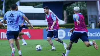 Lionel Messi durante un entrenamiento en el predio de la AFA en Ezeiza. (Foto: EFE) Lionel Messi durante un entrenamiento en el predio de la AFA en Ezeiza. (Foto: EFE)
