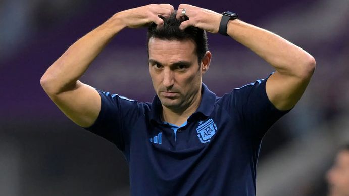 El rompecabezas de Scaloni: cómo formaría la Selección Argentina si hoy debutara en el Mundial sin Messi ni los lesionados
