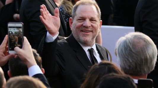 Declaran culpable al productor de Hollywood Harvey Weinstein de abuso sexual y podría recibir hasta 25 años de pena