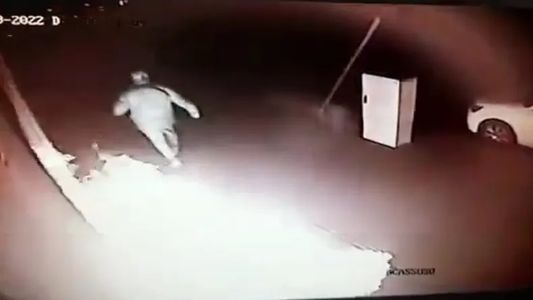 Cayó el pirómano de Mataderos: está acusado de incendiar dos inmobiliarias, una escribanía y un kiosco