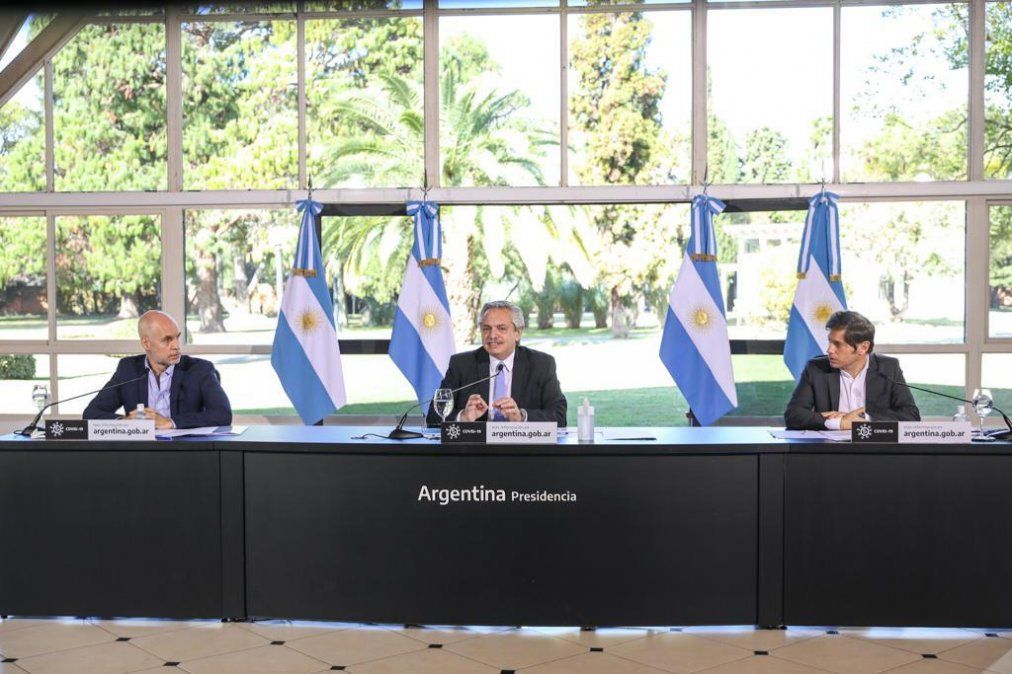 Alberto y el regreso a la Fase 1: un anuncio cerrado para evitar errores en la última bala de plata para contener la pandemia
