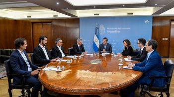 Massa anunció incorporación de combustibles a Precios Justos para recorrer sendero de tranquilidad Massa anunció incorporación de combustibles a Precios Justos para recorrer sendero de tranquilidad