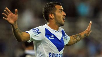 Futbolista de Vélez involucrado en una pelea en la puerta de un boliche