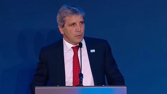 Luis Caputo: No estamos en recesión, estamos creciendo menos que antes