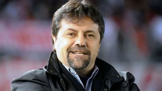 Caruso Lombardi vuelve al ruedo: será DT de un equipo argentino