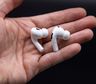 Cómo limpiar correctamente los auriculares inalámbricos y evitar infecciones
