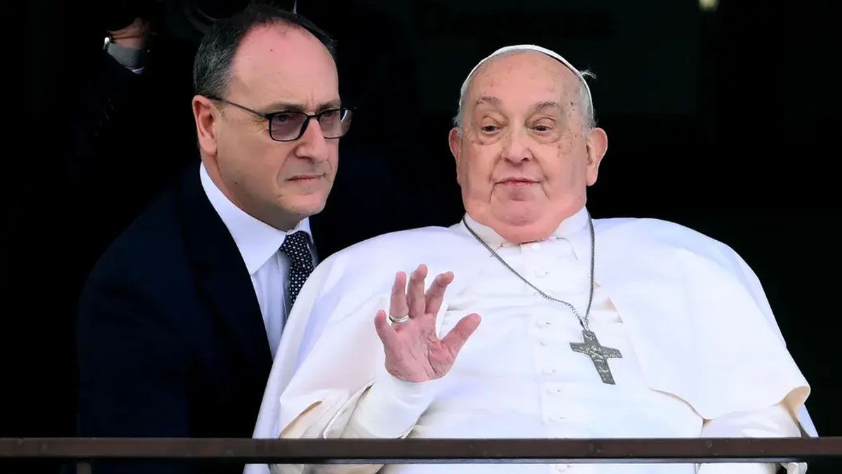 Desde que se deterior&oacute; la salud del papa Francisco, Strappetti siempre estuvo a su lado. (Foto: Archivo)