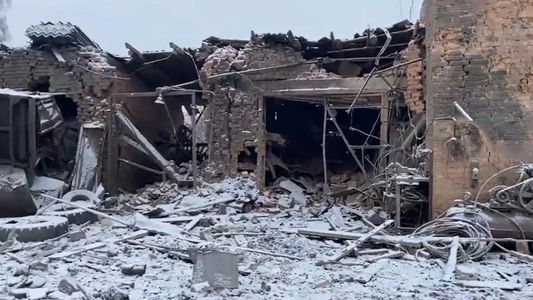 Guerra Rusia-Ucrania, día 13: Rusia habilitó cinco corredores humanitarios, pero bombardeó y mató civiles en Sumy
