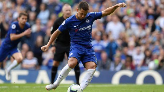 Show y hattrick de Hazard en la goleada del Chelsea 4-1 sobre el Cardiff