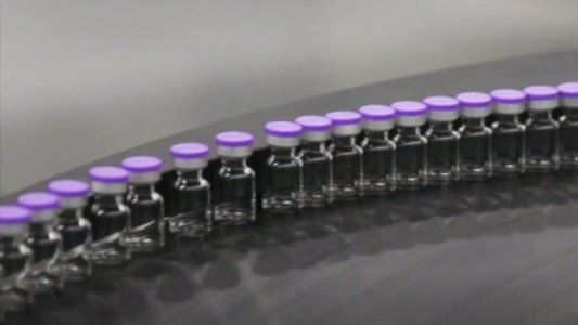 Reino Unido utilizará estadios como centros de vacunación para inmunizar a un millón de personas por semana