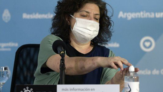 Vizzotti admitió que ante la suba de casos se podría restringir la circulación por franjas horarias