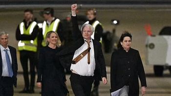 Julian Assange, el creador de Wikileaks, llegó a Australia como un hombre libre