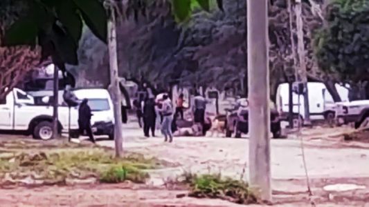 Golpeaba a su novia y los familiares de la joven casi lo matan a cuchilladas