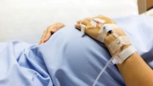 Brutal ataque en Mendoza: apuñalaron a una joven embarazada durante una pelea