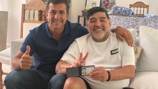 Elecciones en Boca: el oficialismo y la foto que quería, la de Gribaudo y Maradona