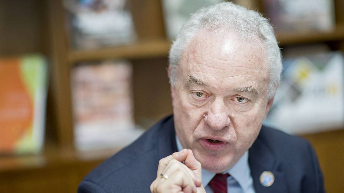 &nbsp;Mario Lubetkin