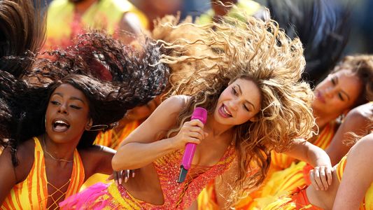 Impactante: el color del show del entretiempo con Madonna, BTS, Justin Bieber y Shakira en la final