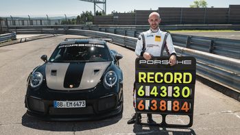 Porsche 911 GT2 RS con nuevo récord en Nürburgring