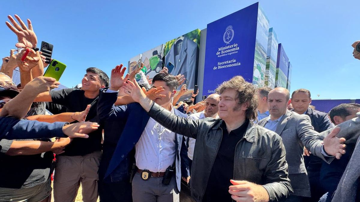 Javier Milei en su primer acto público de gestión