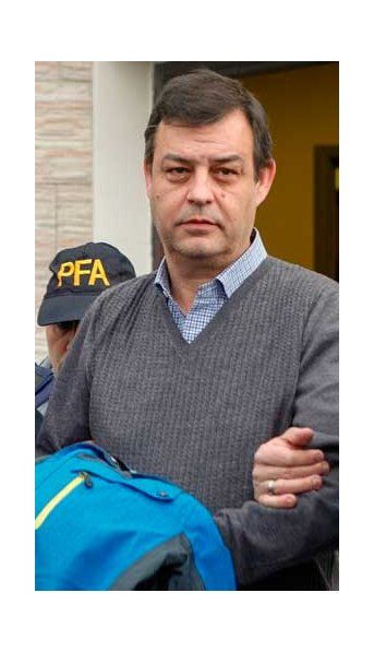 El contador de los Kirchner declara ante Bonadio, que debe definir si lo acepta como arrepentido