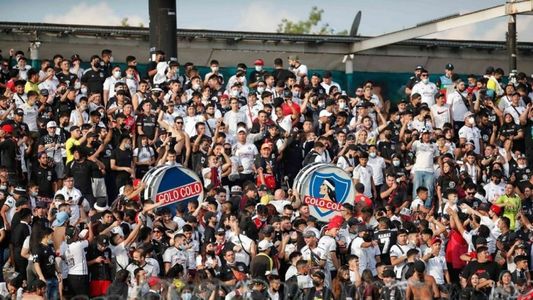 ¡Una locura! Hinchas de Colo Colo, sin entrada, rompieron rejas e ingresaron al Monumental previo al duelo ante River
