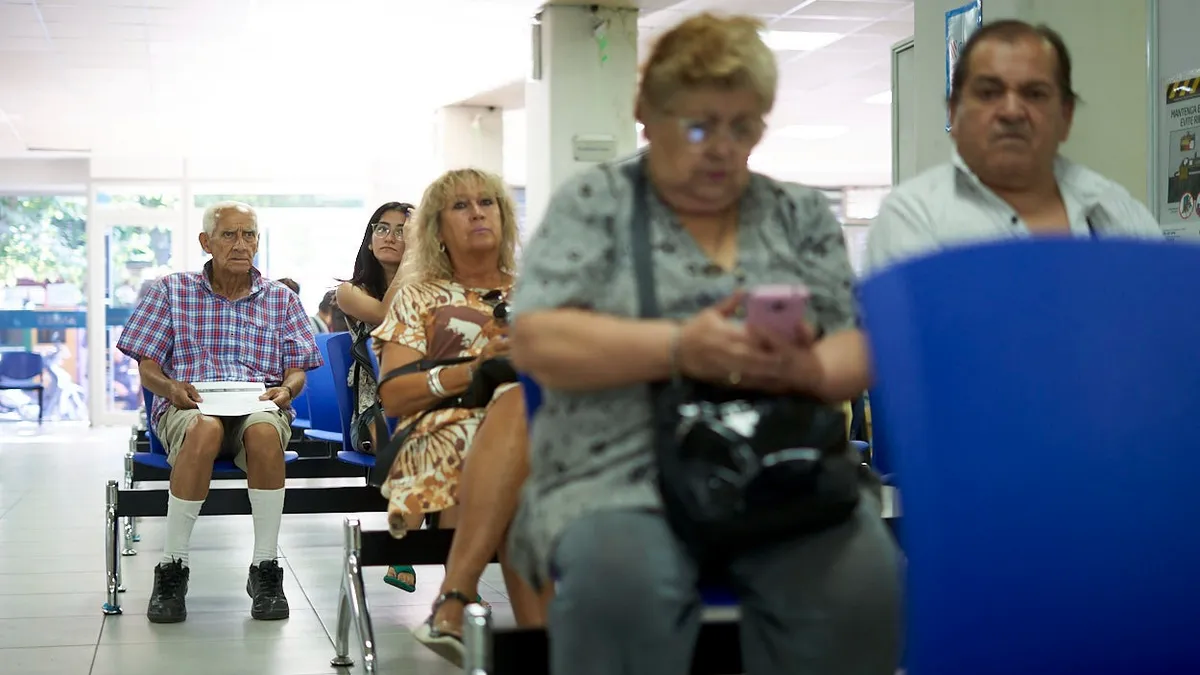 Desde ANSES se reprogramarán los turnos asignados para este lunes en las oficinas que permanezcan cerradas (Foto: archivo). Desde ANSES se reprogramarán los turnos asignados para este lunes en las oficinas que permanezcan cerradas (Foto: archivo).