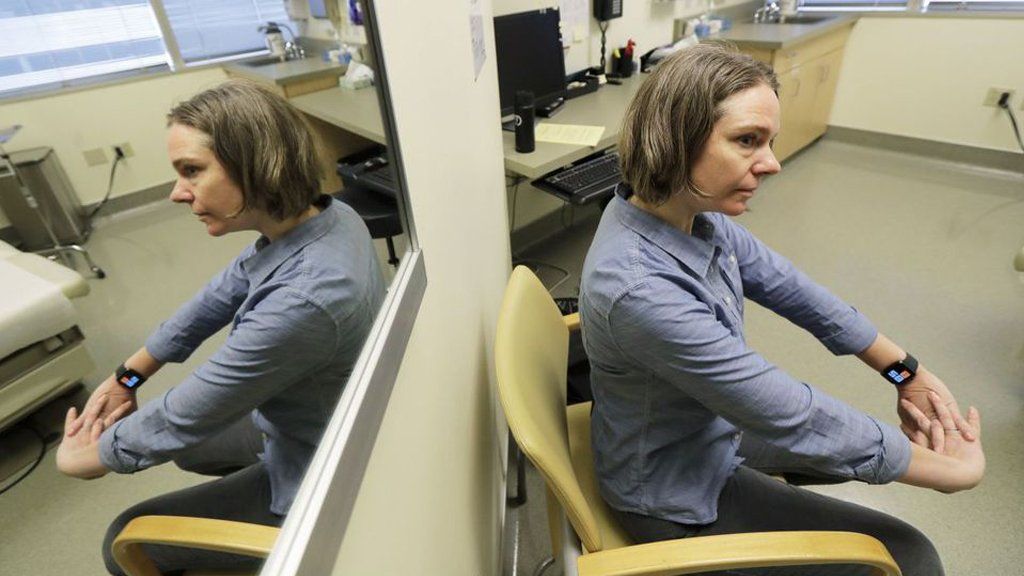 Habló la primera mujer vacunada contra el coronavirus: Estoy muy orgullosa y agradecida por el privilegio que tengo