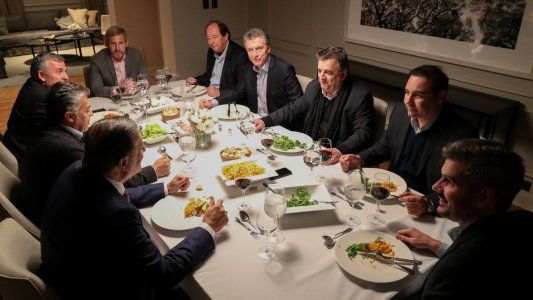 Tengamos la cena en paz: Macri se reunió con los radicales para calmar los ánimos