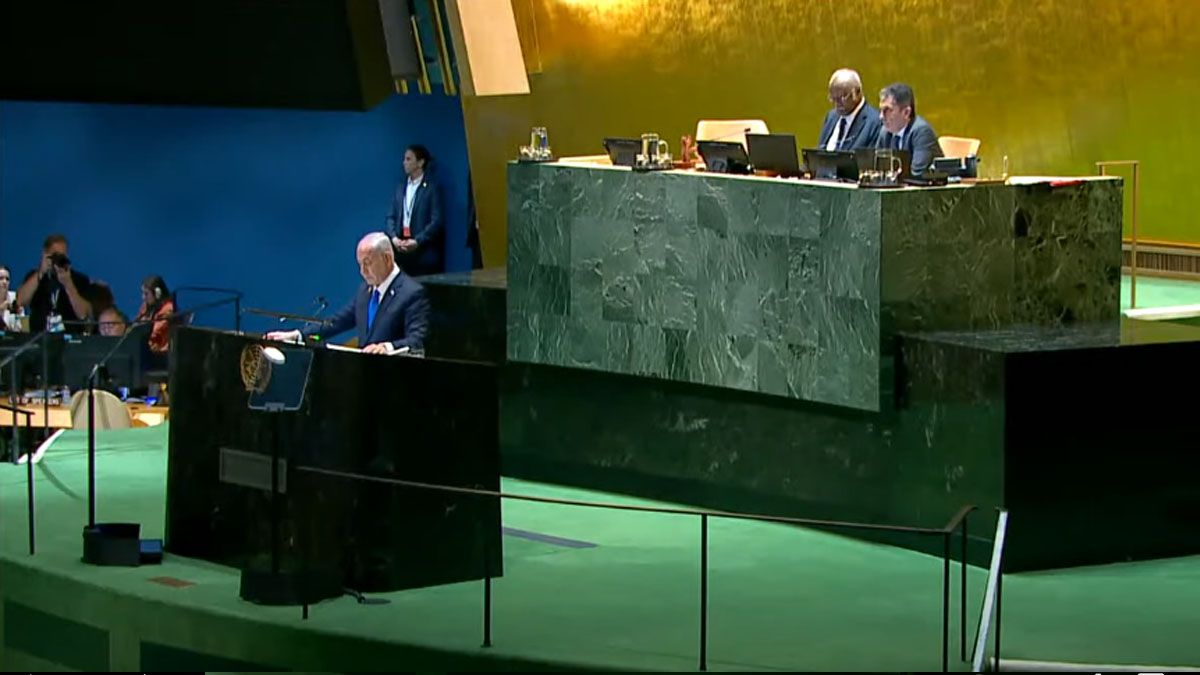 El primer ministro israelí hizo una demostración de fuerza con su discurso en la ONU. (Foto: Captura de TV)