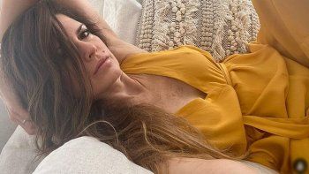 a los 45 anos isabel macedo se animo a mostrar la cola en una micro bikini a los 45 anos isabel macedo se animo a mostrar la cola en una micro bikini