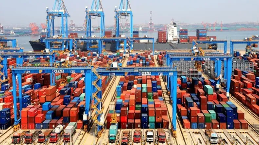 El comercio exterior de China cayó cerca de 1% interanual en septiembre