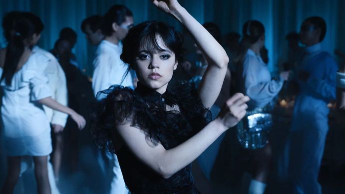 Netflix reveló el primer adelanto de la segunda temporada de Merlina: todo sobre la serie