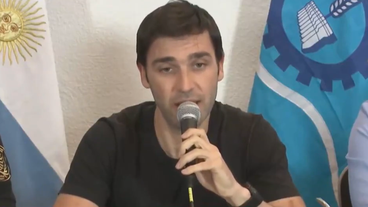 Ignacio Torres brindó una conferencia de prensa para informar las detenciones.