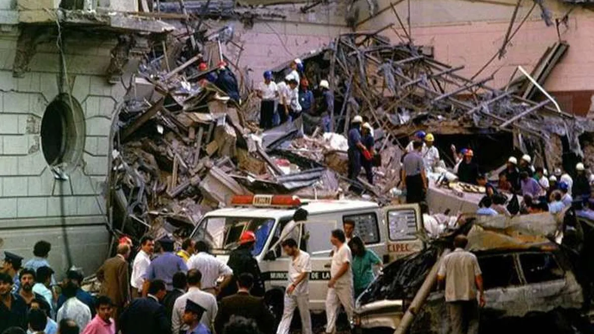 Atentado a la Embajada de Israel: todos los secretos revelados por el informe completo del Mossad