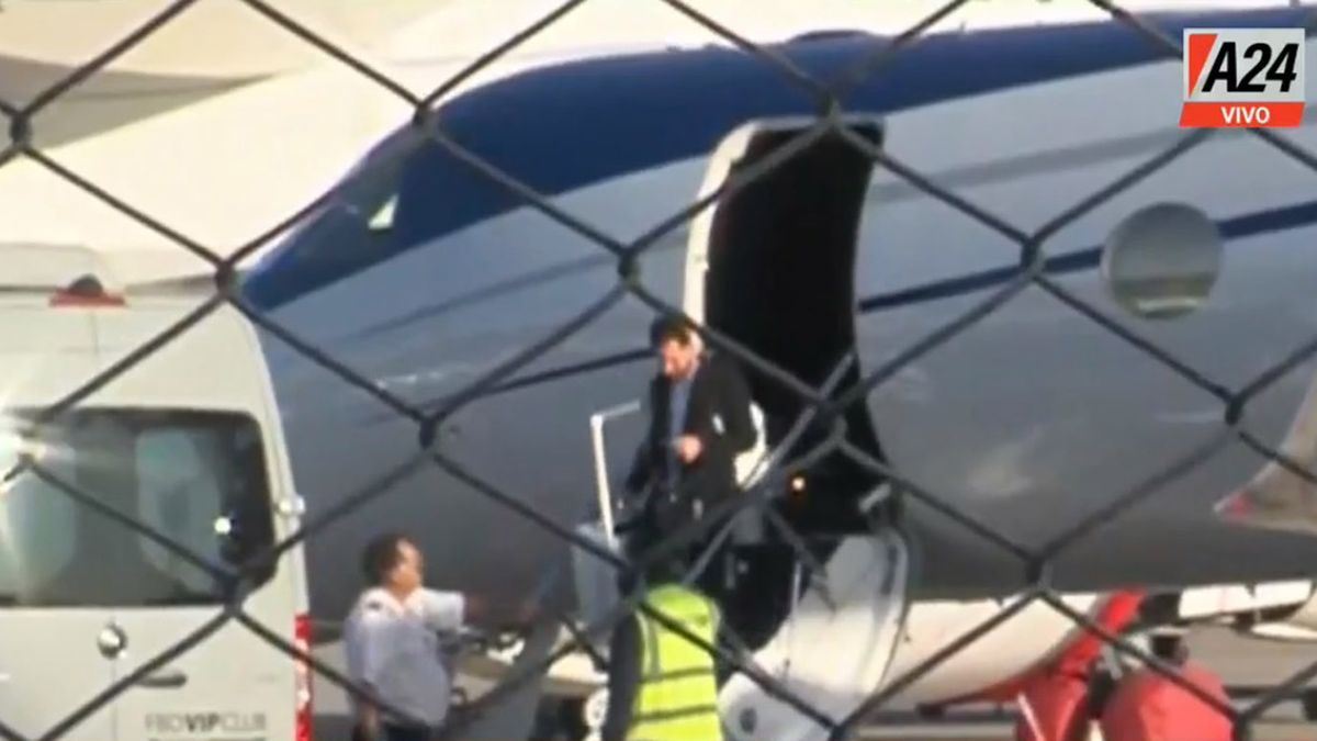 El astro argentino  Lionel Messi arribó este lunes a la mañana al país para sumarse al plantel del seleccionado campeón mundial. (Foto: captura de video)