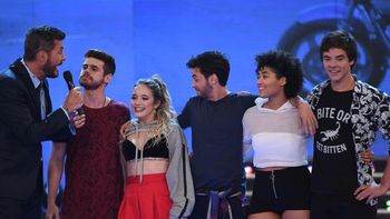 Ángela Torres y el elenco de Simona estuvieron en ShowMatch