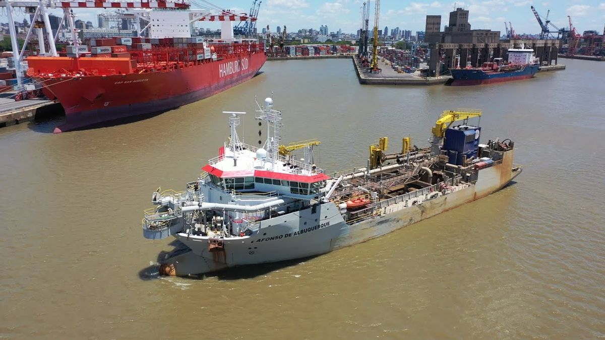 Por cuarto año consecutivo, la firma fue la elegida para garantizar la accesibilidad del puerto santafesino (Foto: Compañía Sud Americana de Dragados). Por cuarto año consecutivo, la firma fue la elegida para garantizar la accesibilidad del puerto santafesino (Foto: Compañía Sud Americana de Dragados).