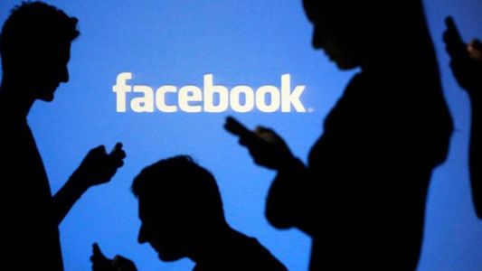 Facebook anuncia inversión en la industria de noticias en Argentina