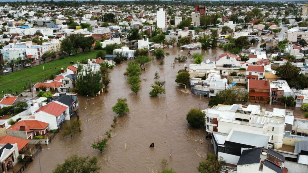 Bahía Blanca suspenderá este lunes todas las actividades por un nuevo alerta meteorológico