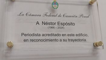 Tributo al periodista Nestor Espósito en Comodoro Py