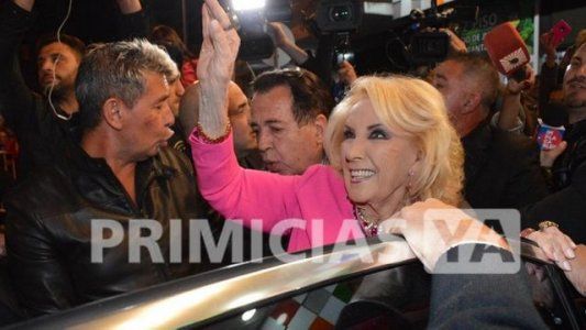 Mirtha hizo su segunda salida teatral en Mar del Plata: fue a ver a Flor de la V