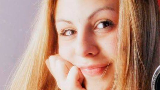 El triste adiós a Clara, la argentina que cayó de un 6° piso en Kosovo: qué se sabe del presunto femicidio