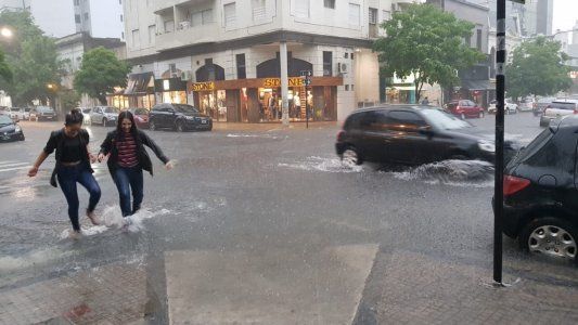 Después de un sábado pasado por agua, cuál es el pronóstico del tiempo para hoy