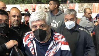 Clima caliente en Independiente: Moyano insultó a un hincha