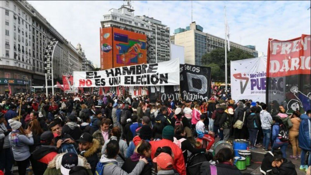 El Polentazo: La Protesta De Organizaciones Sociales En El Obelisco